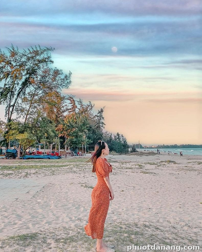 Bãi biển Mỹ Khê